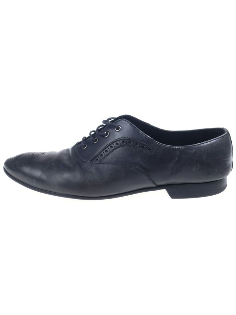 Prada Medallion Leather Dress Shoes Black